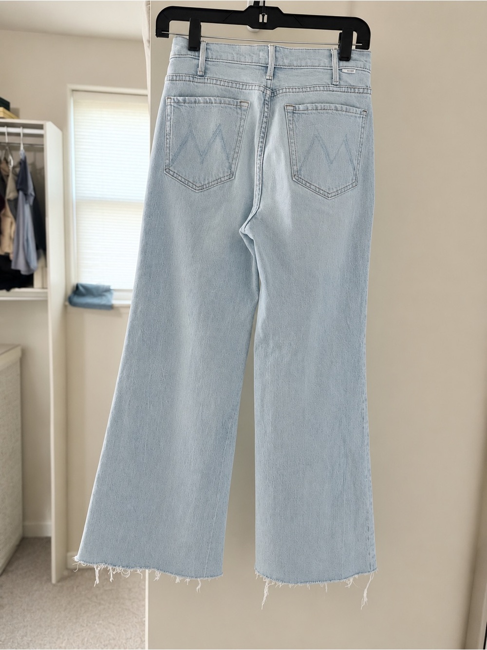 NWOT MOTHER Lil Hustler Roller Skimp Fray Jeans in Bring the Cooler size 26 - Picture 5 of 5